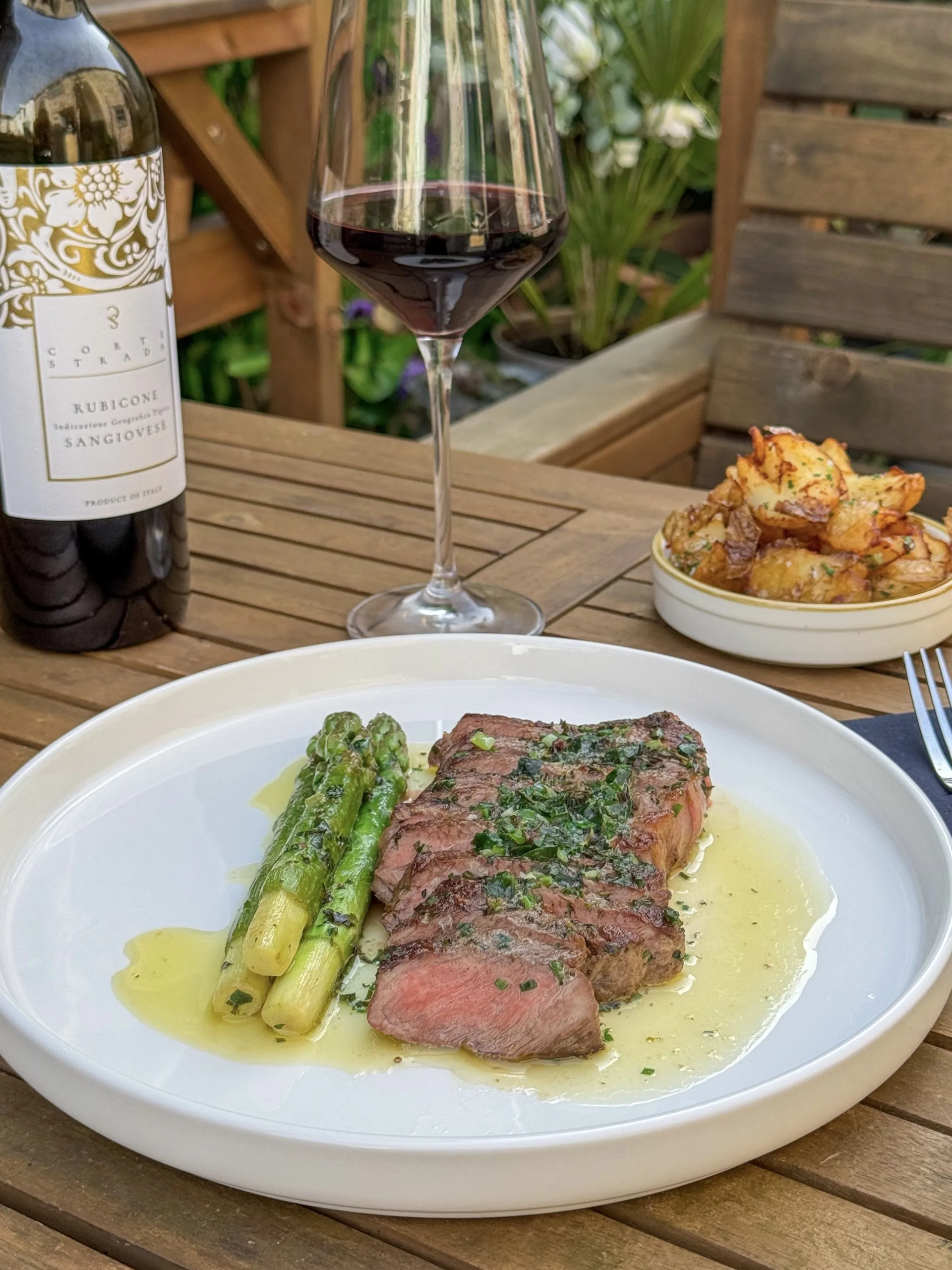 Members Only Business Club